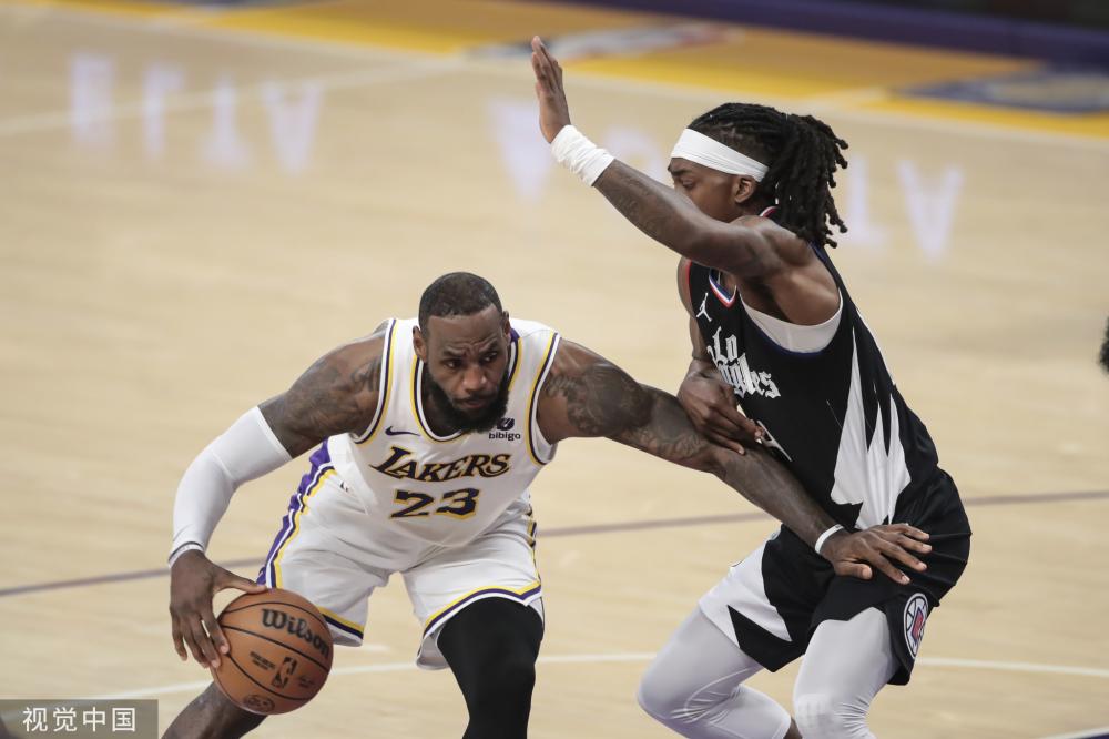 NBA某球