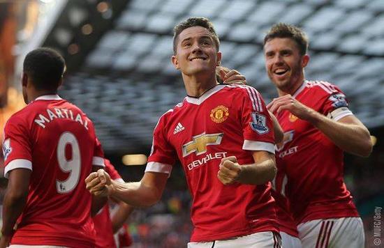 他得到了球 他得到了球