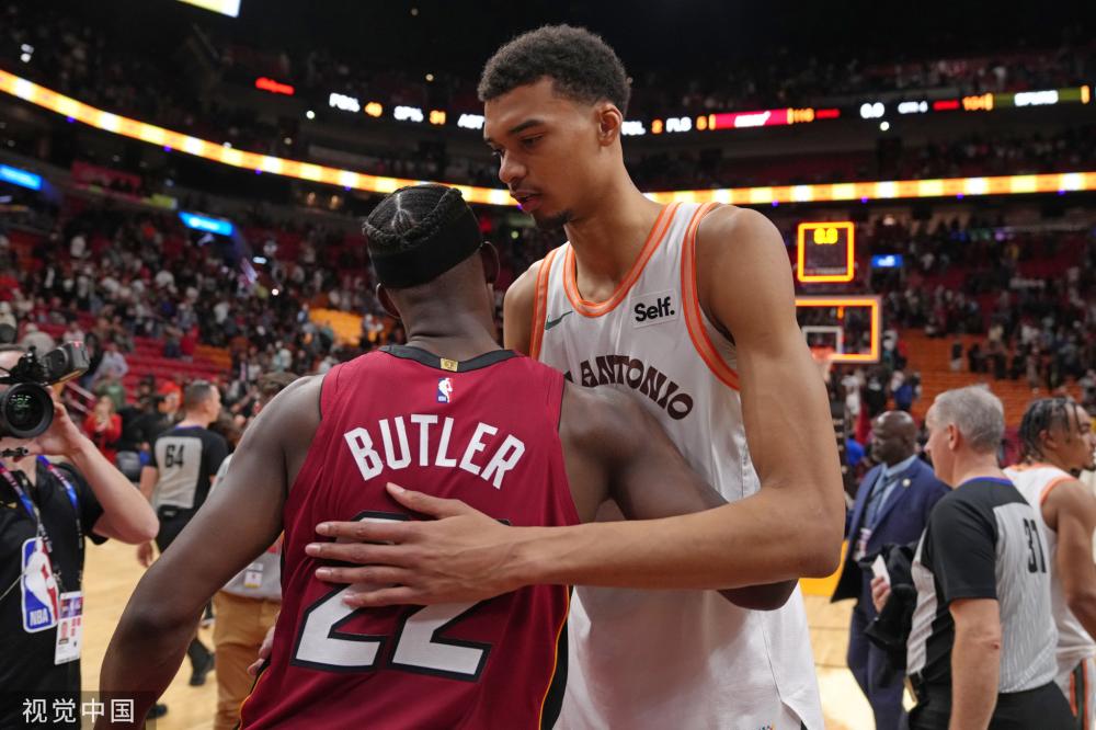 为山东泰山 为山东泰山