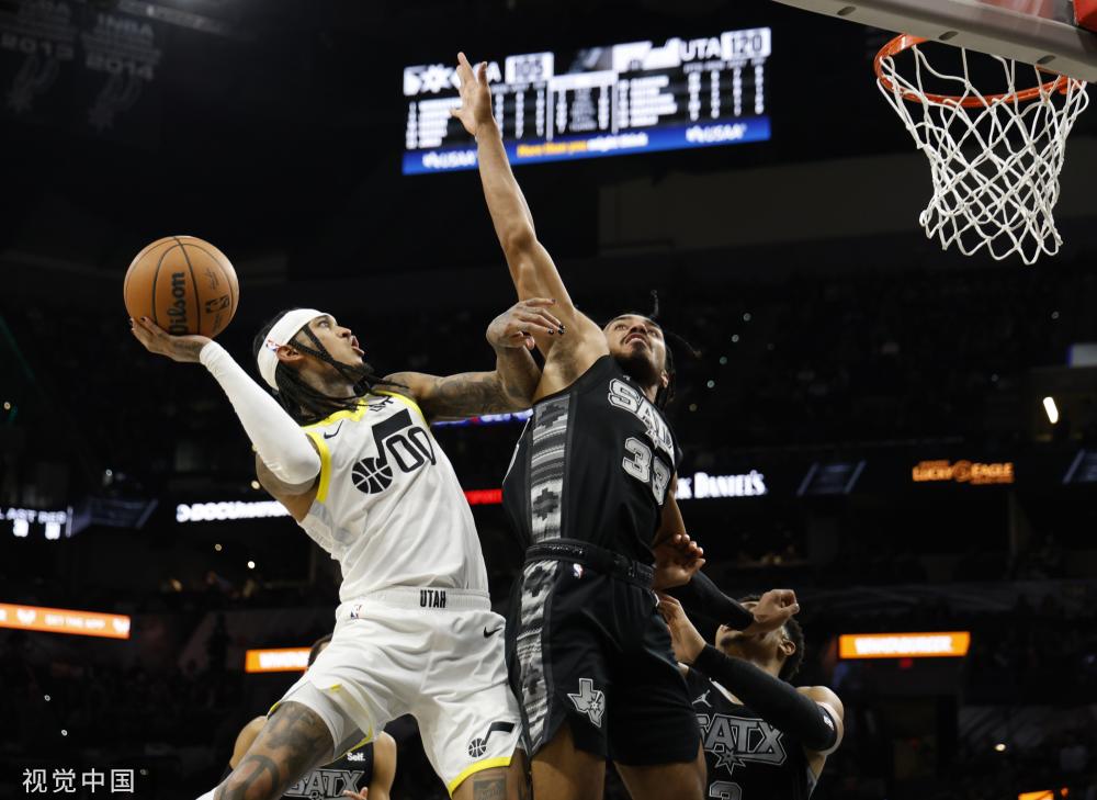 勇士憾负爵 勇士憾负爵