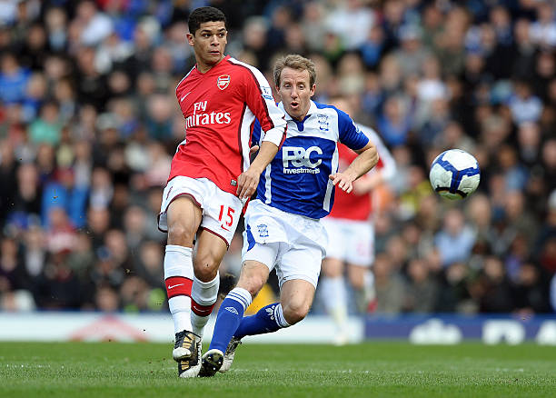 仿佛在散发 仿佛在散发